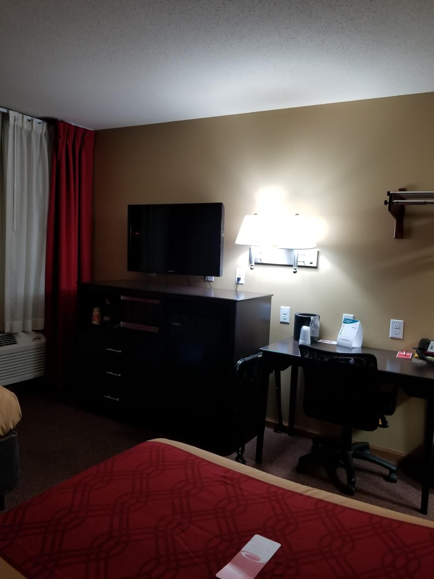 Econo Lodge Jamestown Buitenkant foto