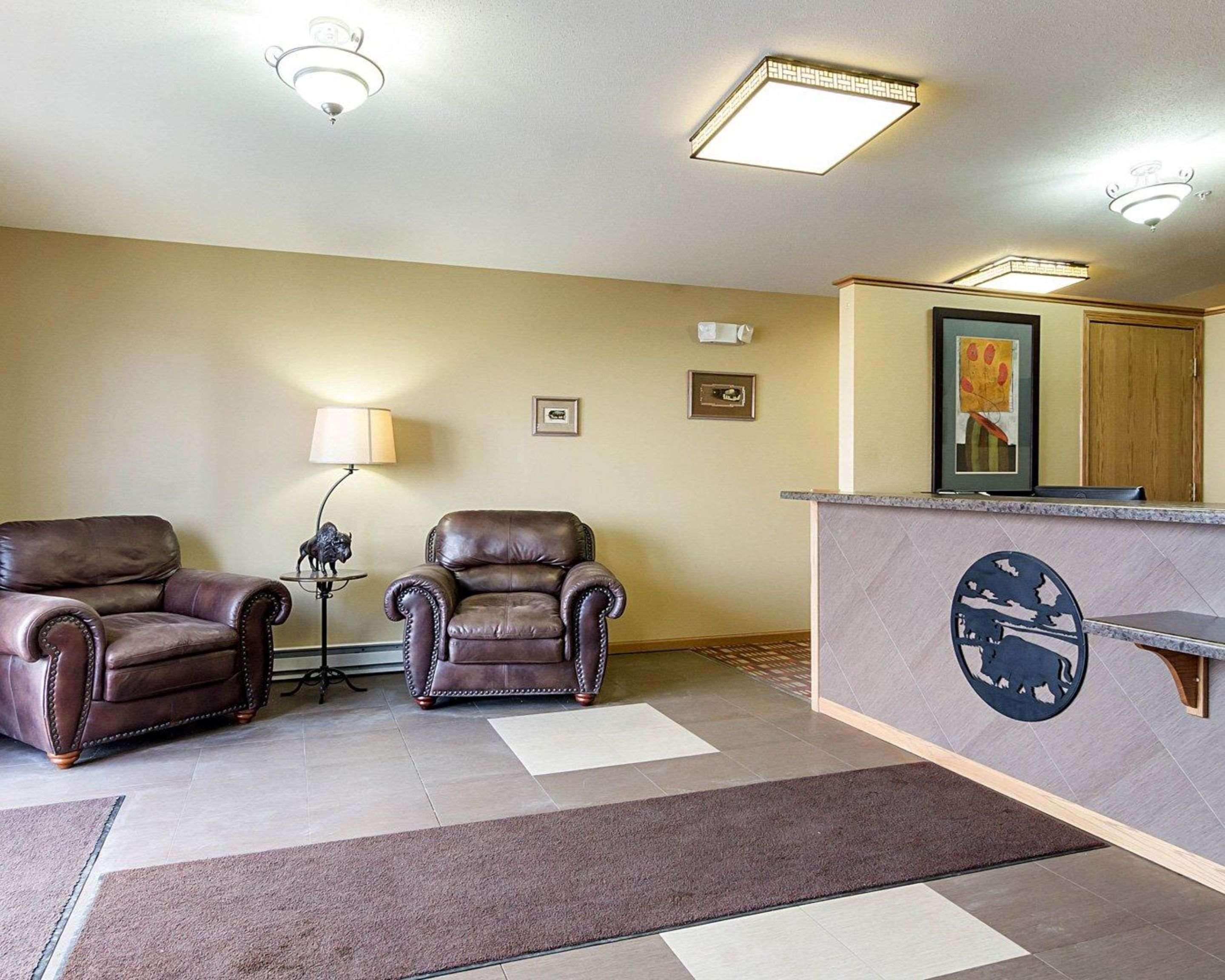 Econo Lodge Jamestown Buitenkant foto