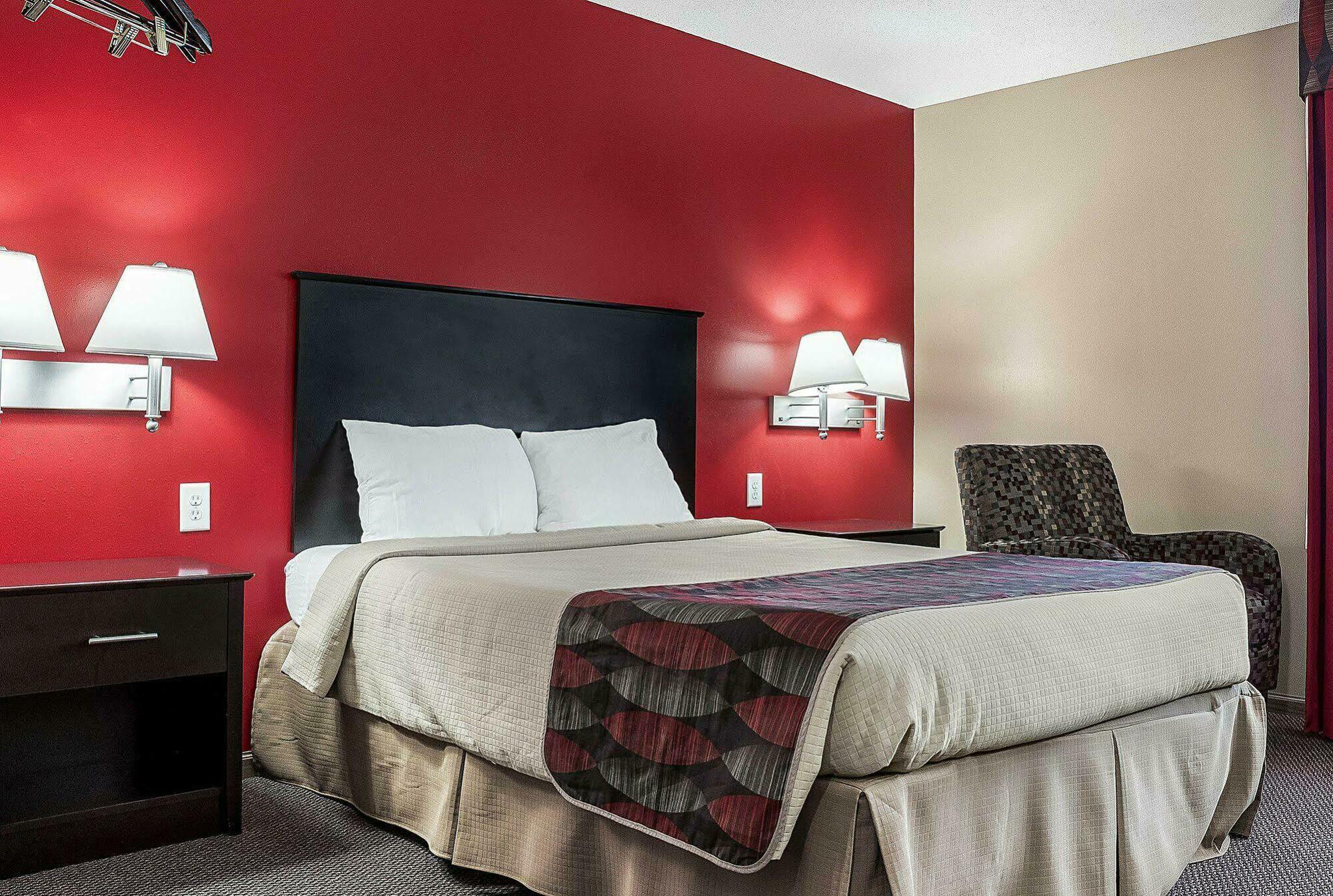 Econo Lodge Jamestown Buitenkant foto